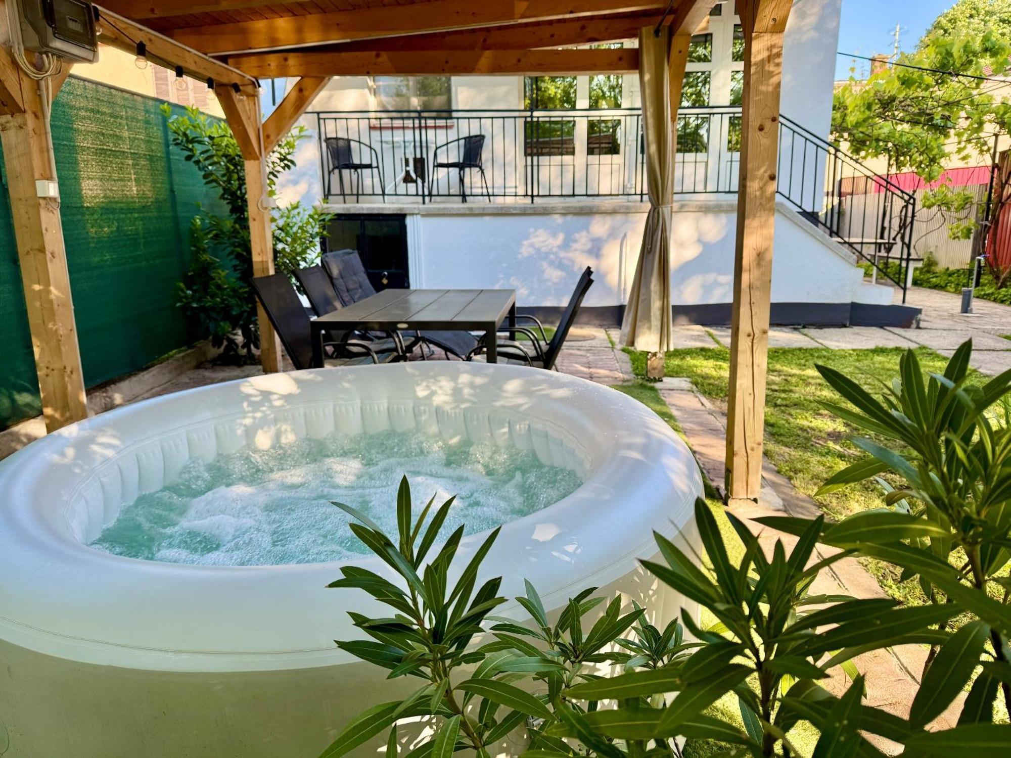 Sparkling Time Apartman Hajdúszoboszló Екстериор снимка